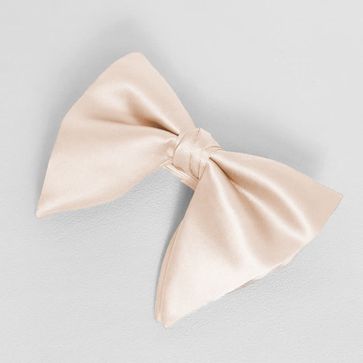 Einfarbiges, übergroßes Einstecktuch mit spitzer Fliege im britischen Stil für Herren