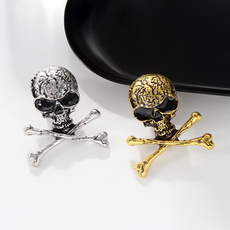 Dekorative Punk-Totenkopf-Piratenbrosche mit gekreuzten Knochen