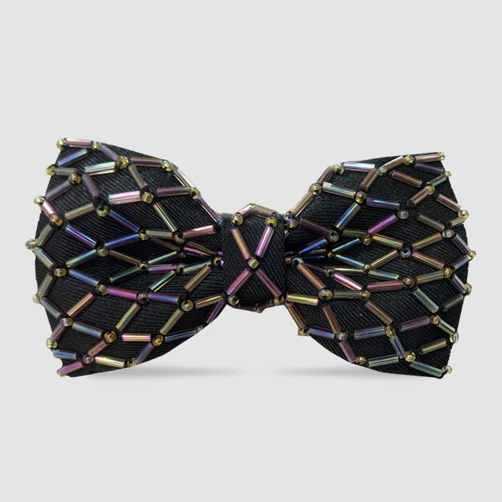 Funkelnde bunte Fliege mit Kristallstickerei und Perlen