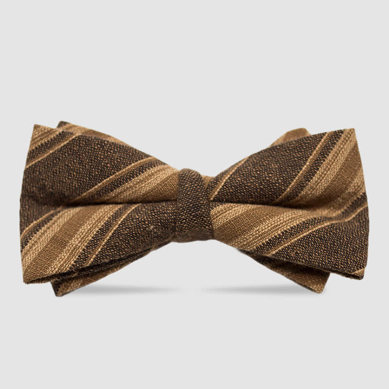 Herrenfliege aus Baumwolle im britischen Stil, kariert und gestreift, Kaffee