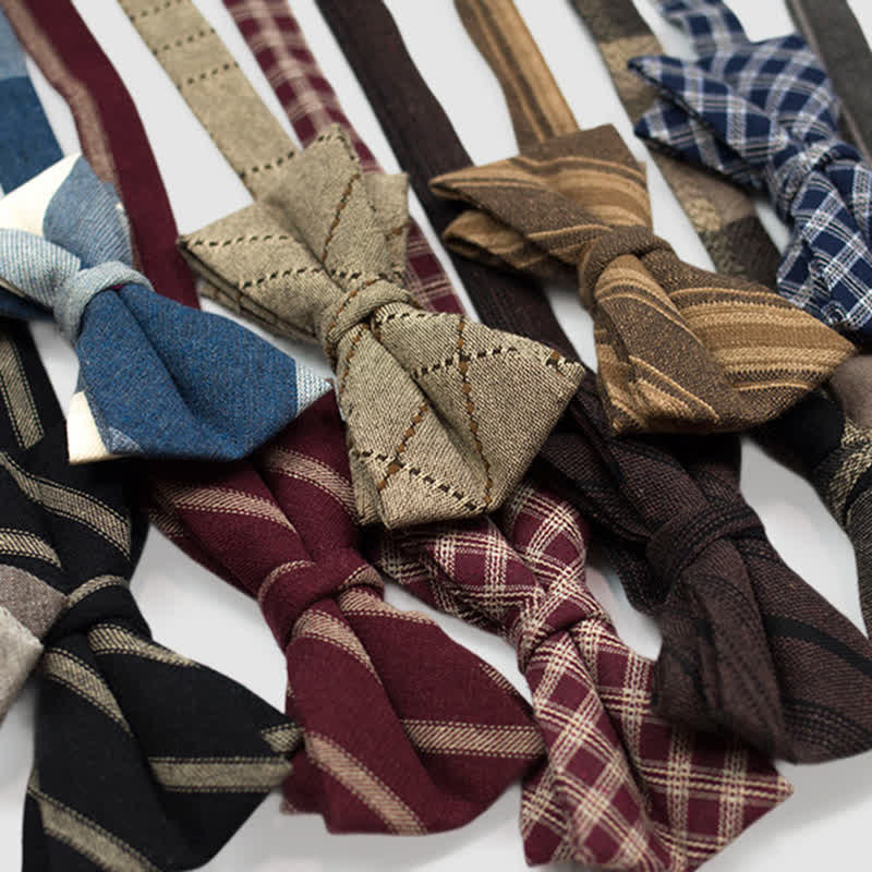 Herrenfliege aus Baumwolle im britischen Stil, kariert und gestreift, Kaffee