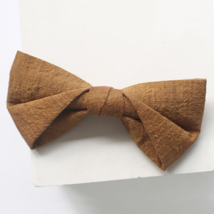 Einfarbige Leinenfliege für Herren in dunklem Goldrutengrün