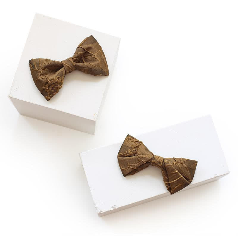 Dunkelkaffeefarbene Jacquard-Fliege mit Blumenmuster für Herren