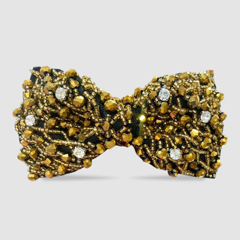 Fliege mit Strass-Kristallen und Perlenstickerei