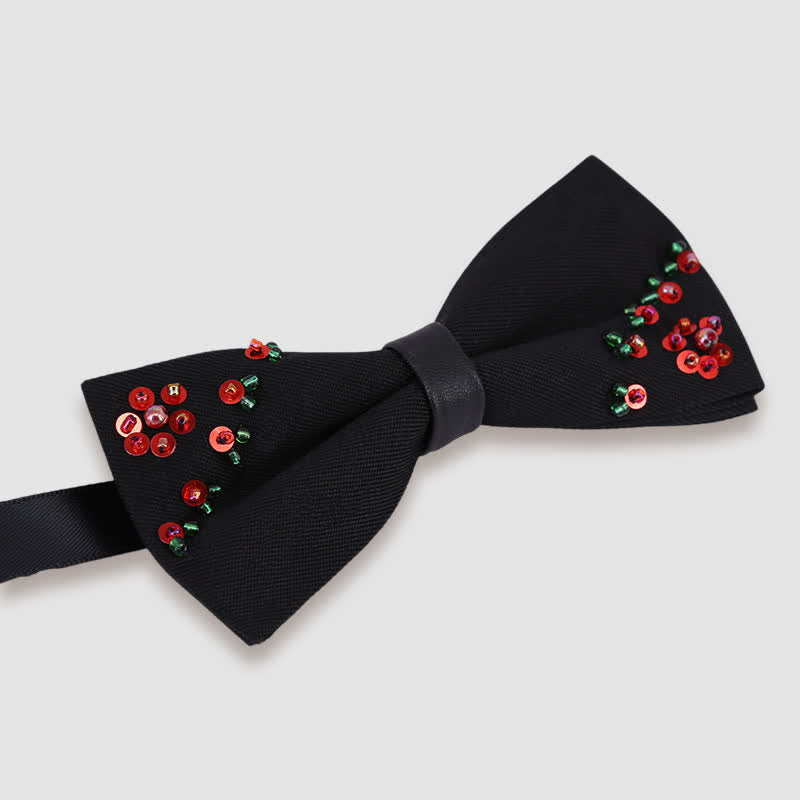 Schwarze Fliege mit Blumen-Perlenstickerei