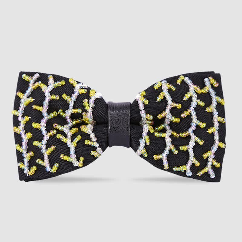 Exquisite schwarze Fliege mit Wellenperlenstickerei