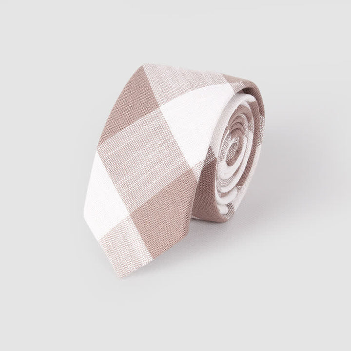 Schlichte, klassische Herrenkrawatte aus Baumwolle und Leinen mit Karomuster