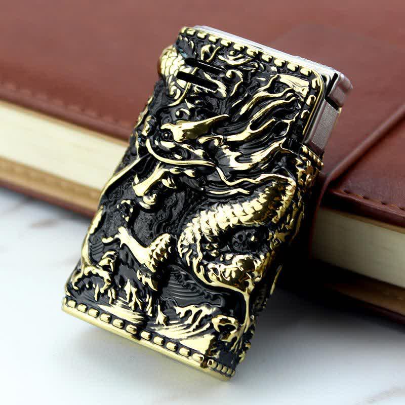 Nachfüllbares Kerosinfeuerzeug mit geprägtem Drachen und abnehmbarer Schale