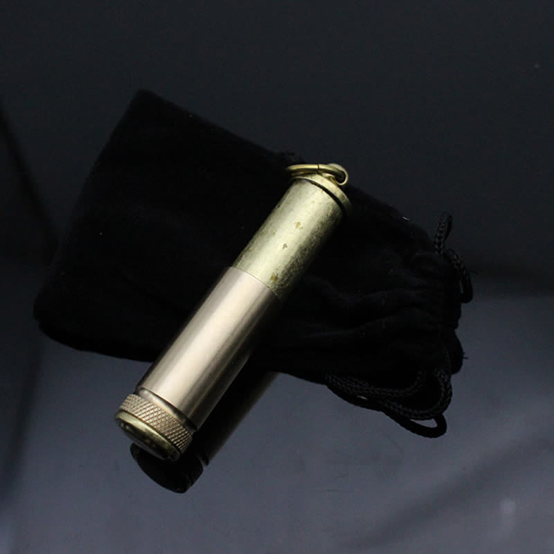 Retro Bronze Schlüsselanhänger Ring Tragbares nachfüllbares Kerosinfeuerzeug