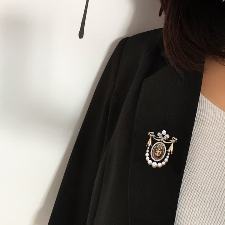 Damen-Perlenbrosche im Vintage-Stil mit Lady Face