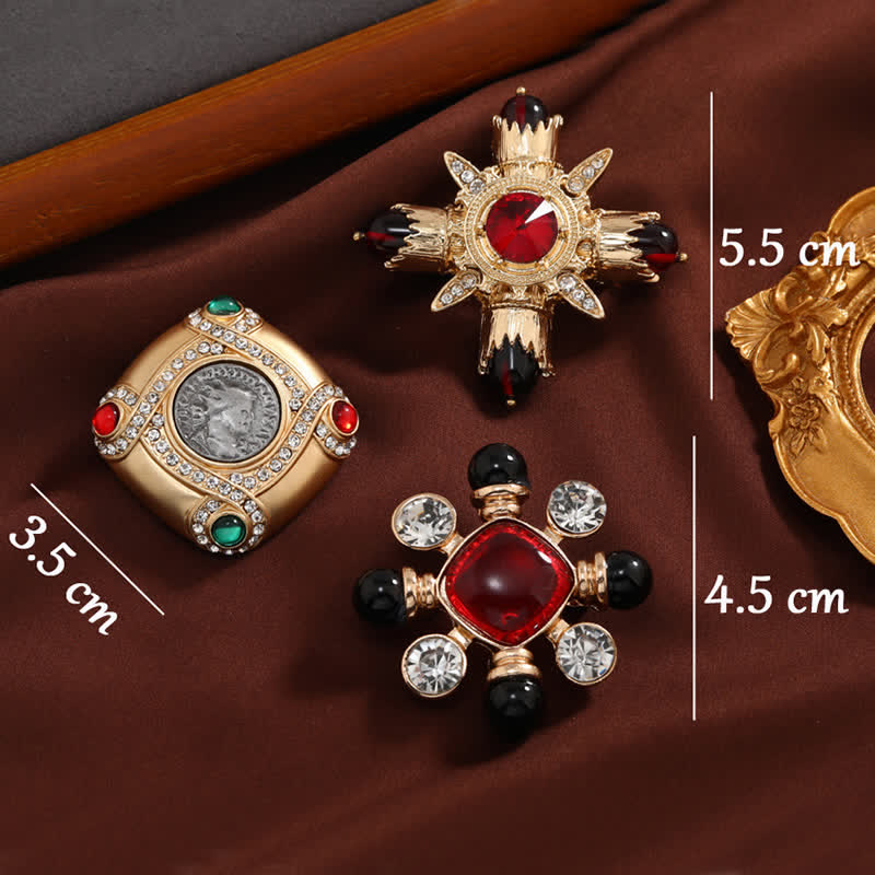 Damen-Brosche im Barockstil mit geometrischem, quadratischem Strass