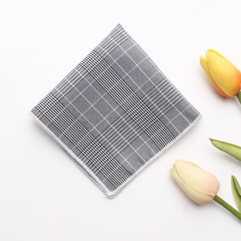 Schlichtes kariertes Einstecktuch aus Baumwolle für Herren