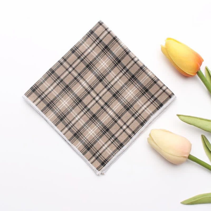 Schlichtes kariertes Einstecktuch aus Baumwolle für Herren