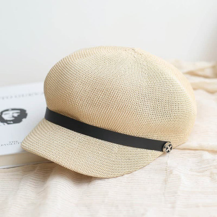Eleganter achteckiger Baskenhut aus Stroh mit schwarzem Lederband für Damen