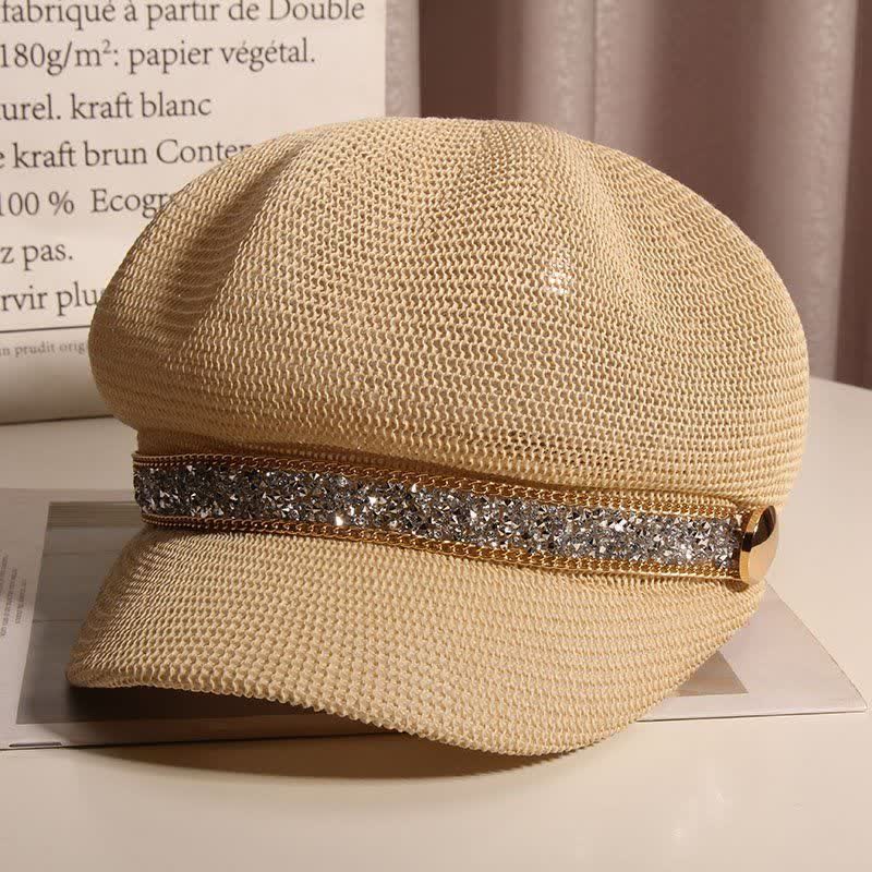 Schicke Baskenmütze aus Stroh mit goldener Kette und silbernem Strass für Damen
