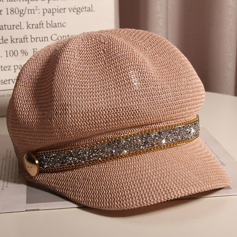 Schicke Baskenmütze aus Stroh mit goldener Kette und silbernem Strass für Damen