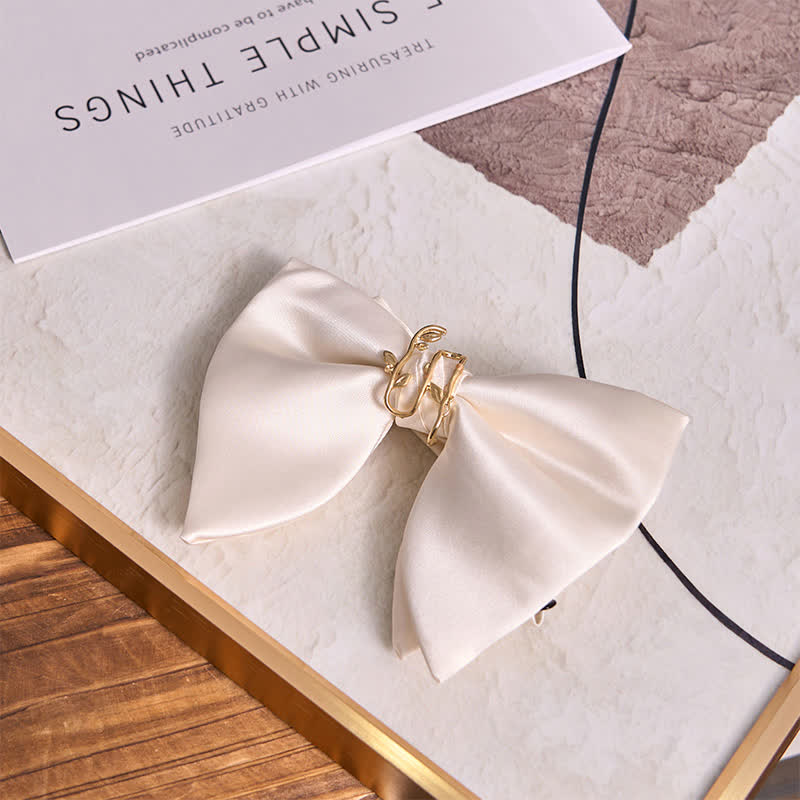 Übergroßes, spitzes Einstecktuch mit goldener Weinblatt-Fliege für Herren