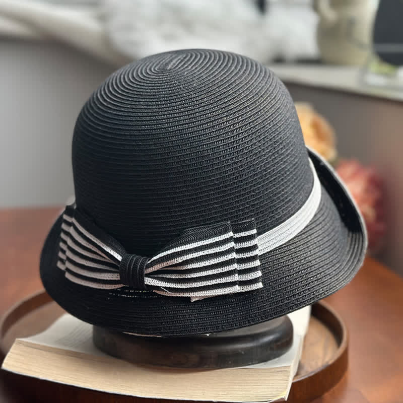 Fedora-Hut aus Stroh mit Streifen und Schleife für den Strand für Damen