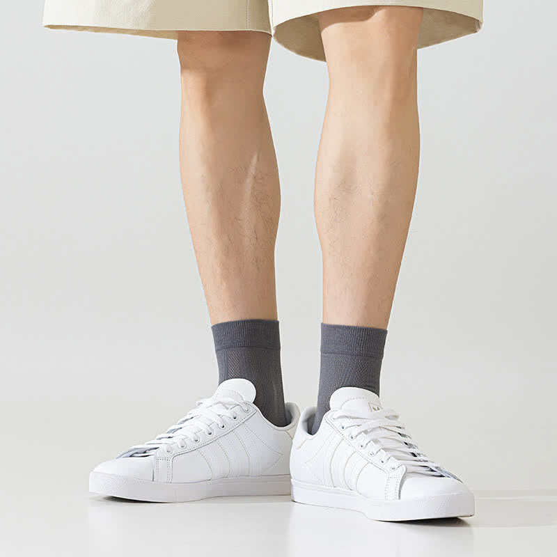 Ultradünne Sommersocken aus Maulbeerseide für Herren