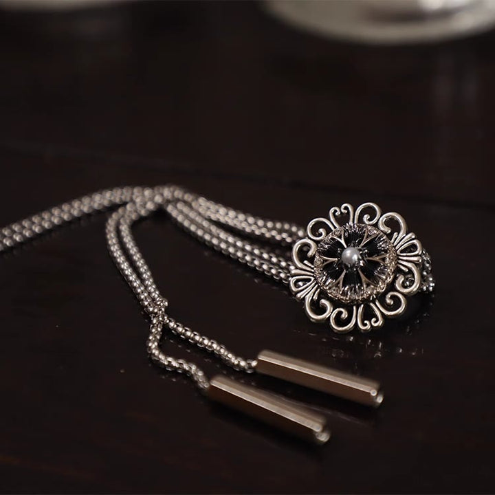 Exquisite Bolotie mit rundem Anhänger aus Spitze und Kunstperle - Spitzenanhänger + Stahlkette - image 2