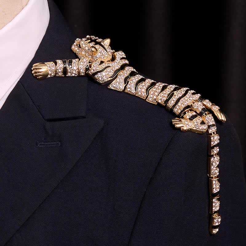 Majestic Tiger – Große, luxuriöse Brosche mit funkelnden Strasssteinen für Herren - image 14