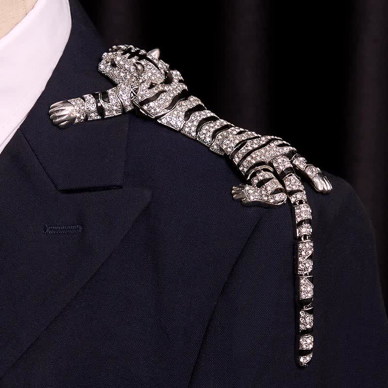 Majestic Tiger – Große, luxuriöse Brosche mit funkelnden Strasssteinen für Herren - image 3