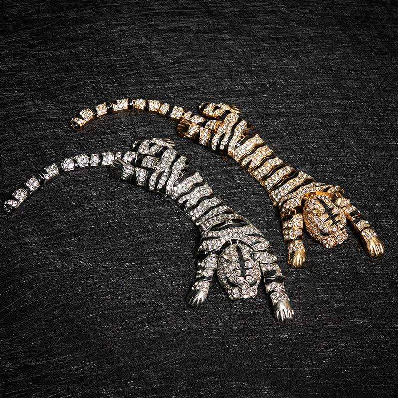 Majestic Tiger – Große, luxuriöse Brosche mit funkelnden Strasssteinen für Herren - image 7