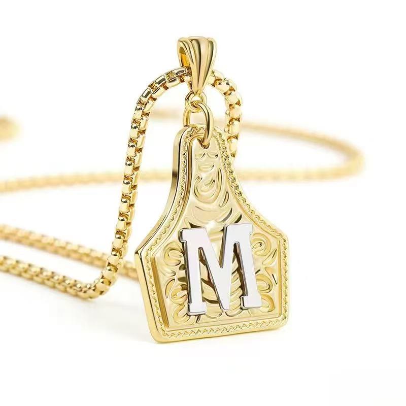 Exquisite Halskette mit geprägtem Buchstabenanhänger in Gold und Silber - Golden - M - image 16