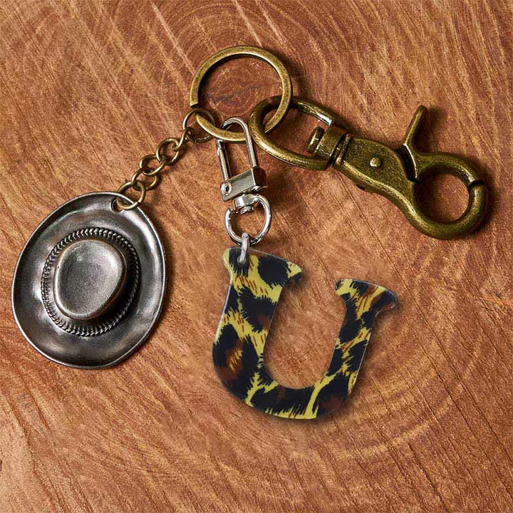 Schlüsselanhänger mit Buchstaben- und Cowboyhut-Anhänger im Leopardenmuster - Messing-Schlüsselanhänger + Silberhut - U - image 28