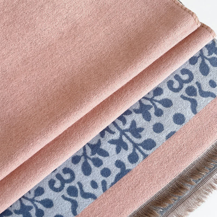 Warmer Schal mit Patchwork-Muster (Blumen und Blätter) - image 2