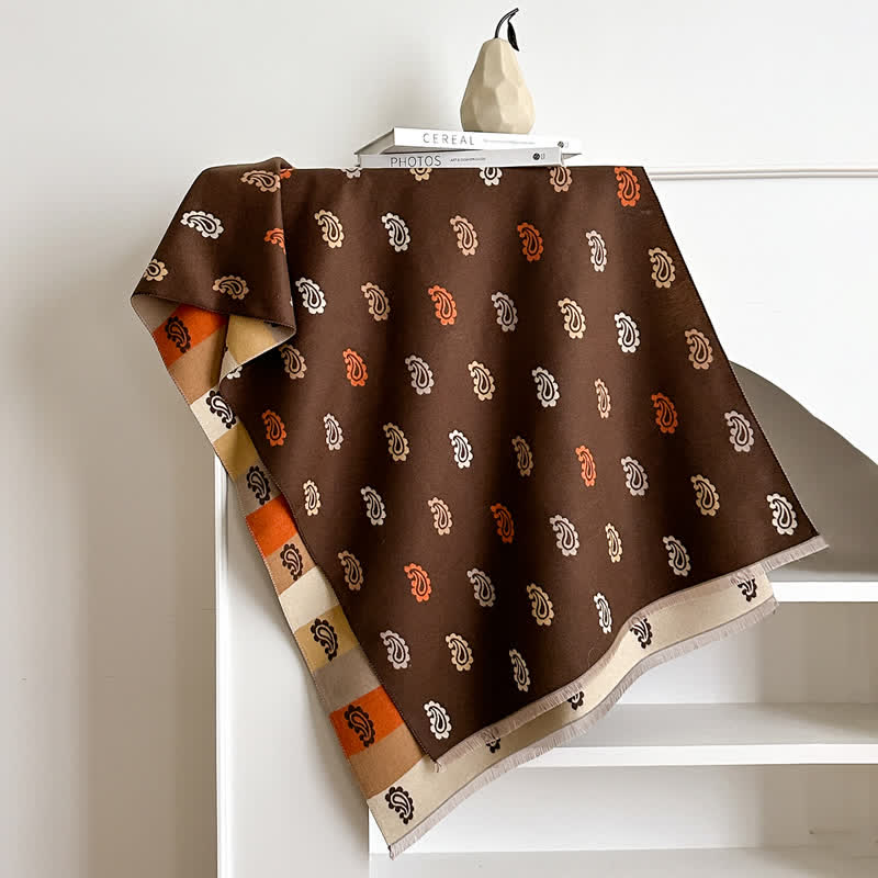 Warmer Winterschal mit farbenfrohem Paisley- und Streifenmuster - image 6