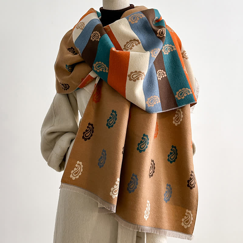 Warmer Winterschal mit farbenfrohem Paisley- und Streifenmuster - Beige - image 0