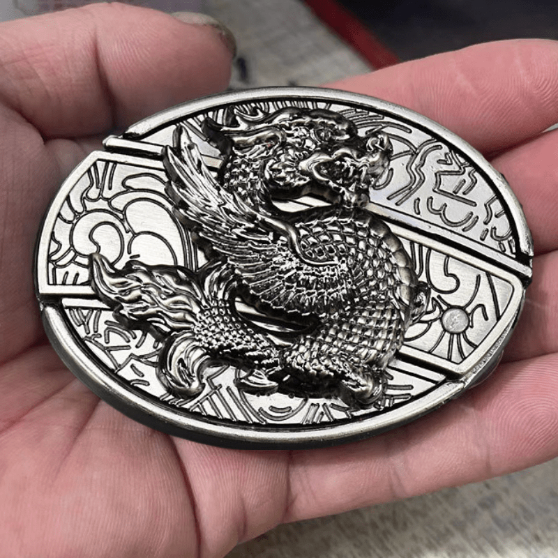 Herren-Ledergürtel „Flying Dragon“ mit Klappmesser