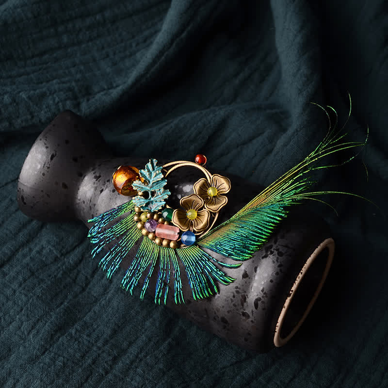 Retro-Bronzeblumen-Pfauenfederbrosche für Frauen