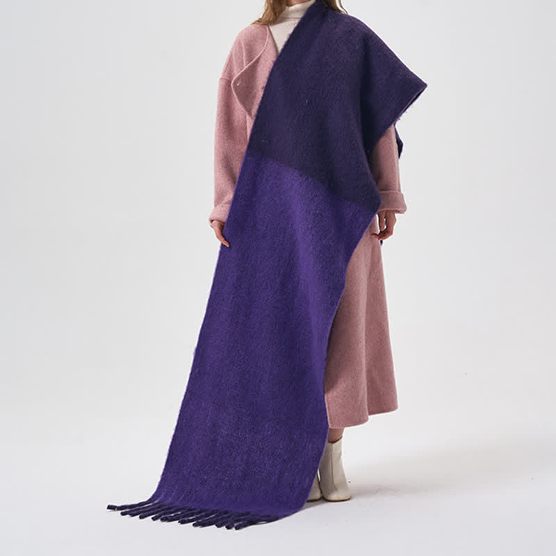 Einfacher zweifarbiger Winterschal mit Fransen für Damen