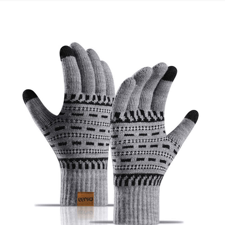 3-tlg. Set aus lockerer, doppellagiger Strickmütze, Schal und Handschuhen