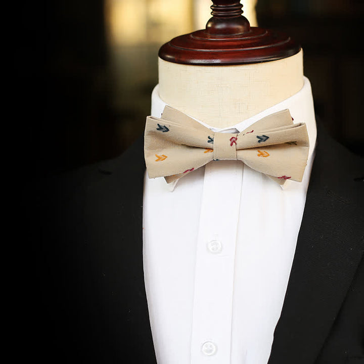 Khaki Herrenfliege mit gestickten Pfeilen