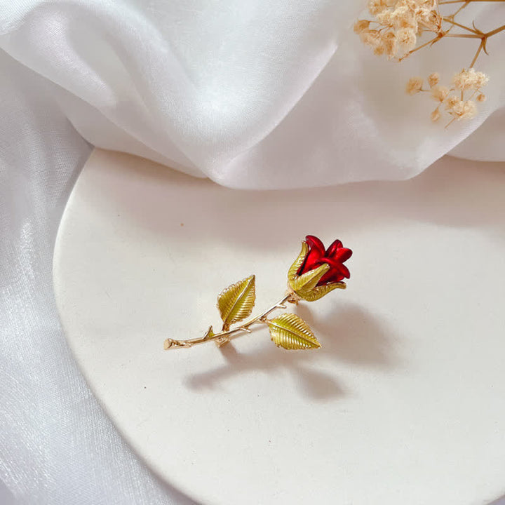 Exquisite Frauenrose mit Stielbrosche