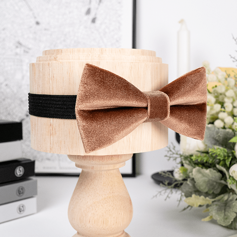 Herren Karamellbraune Samtfliege in Unifarbe