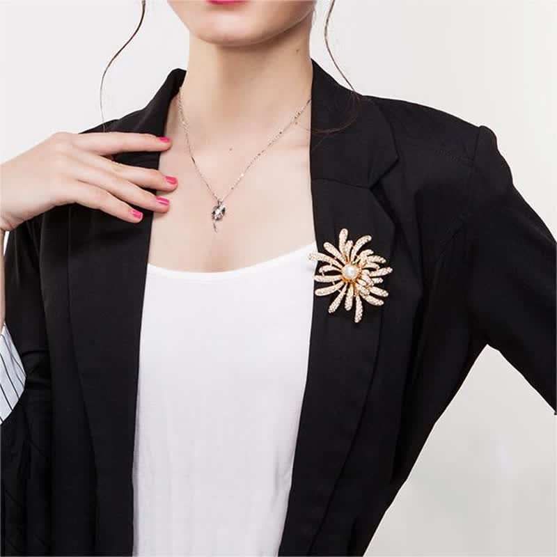 Frauen Korallenförmige Florale Perlenbrosche