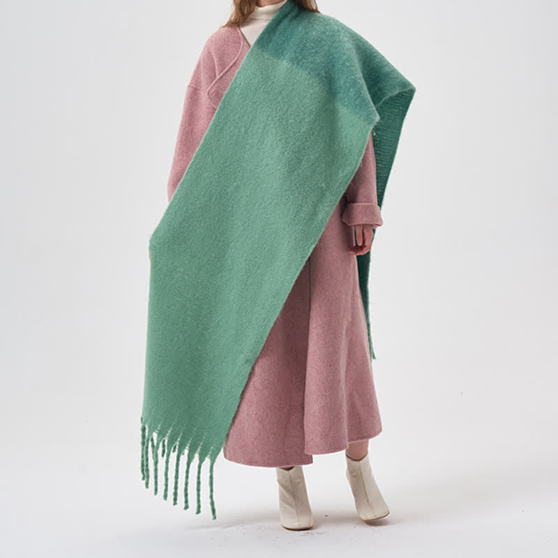 Einfacher zweifarbiger Winterschal mit Fransen für Damen
