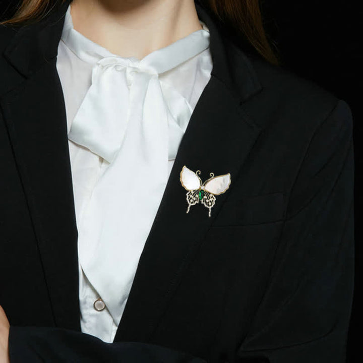 Frauen Naturschalen Schmetterlingsbrosche