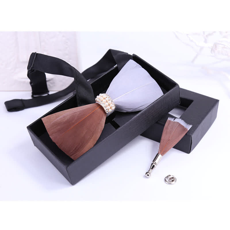 Braune und weiße glänzende Perl-Federfliege mit Reversnadel