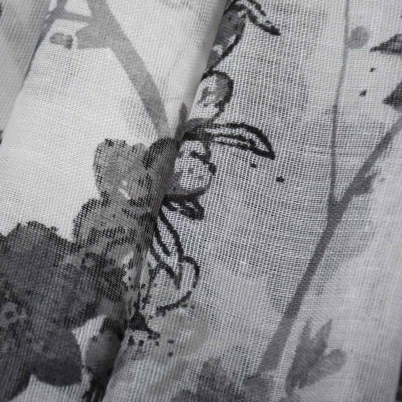 Eleganter lebhafter Damen-Wickelschal mit Blumenmuster