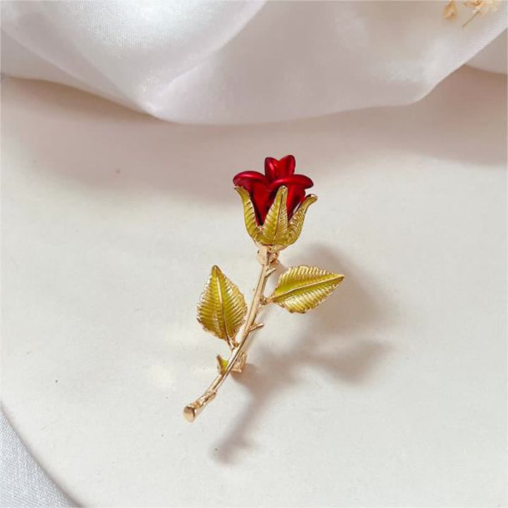 Exquisite Frauenrose mit Stielbrosche