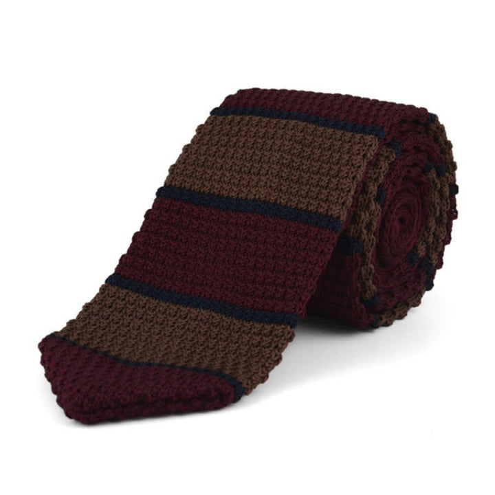 Männer gestrickte Krawatte mit horizontalen Streifen