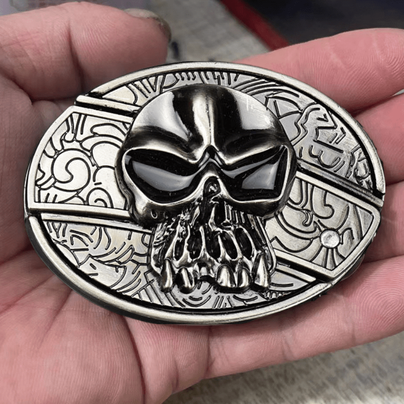 Herren-Ledergürtel mit Totenkopf und Klappmesser