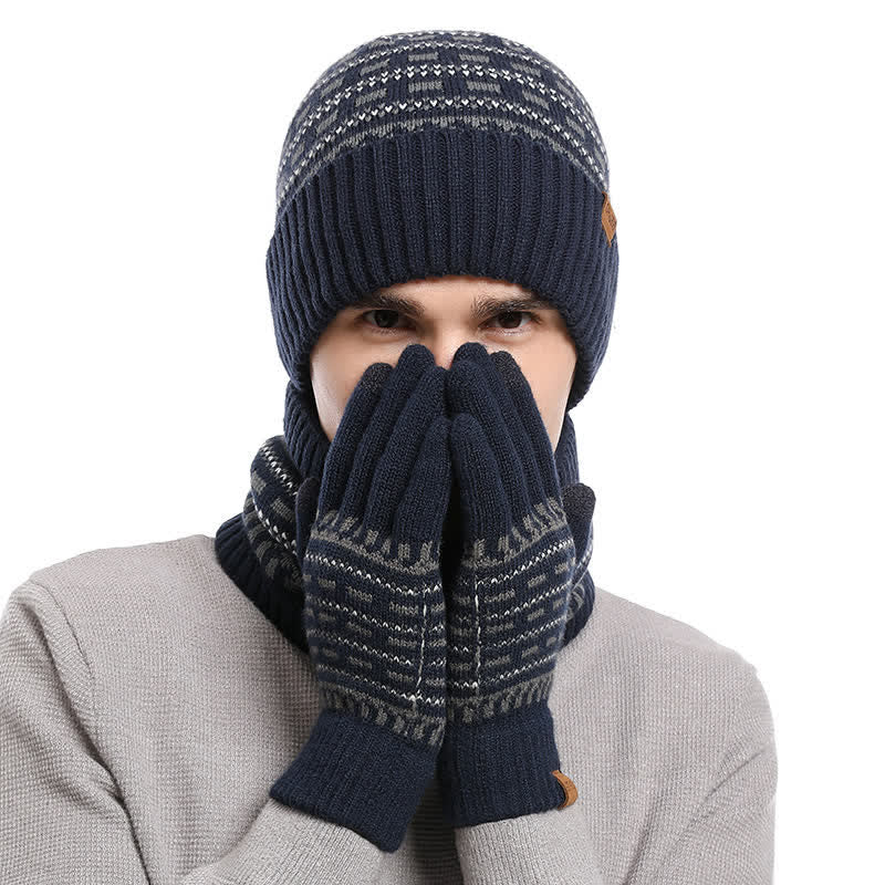 3-tlg. Set aus lockerer, doppellagiger Strickmütze, Schal und Handschuhen