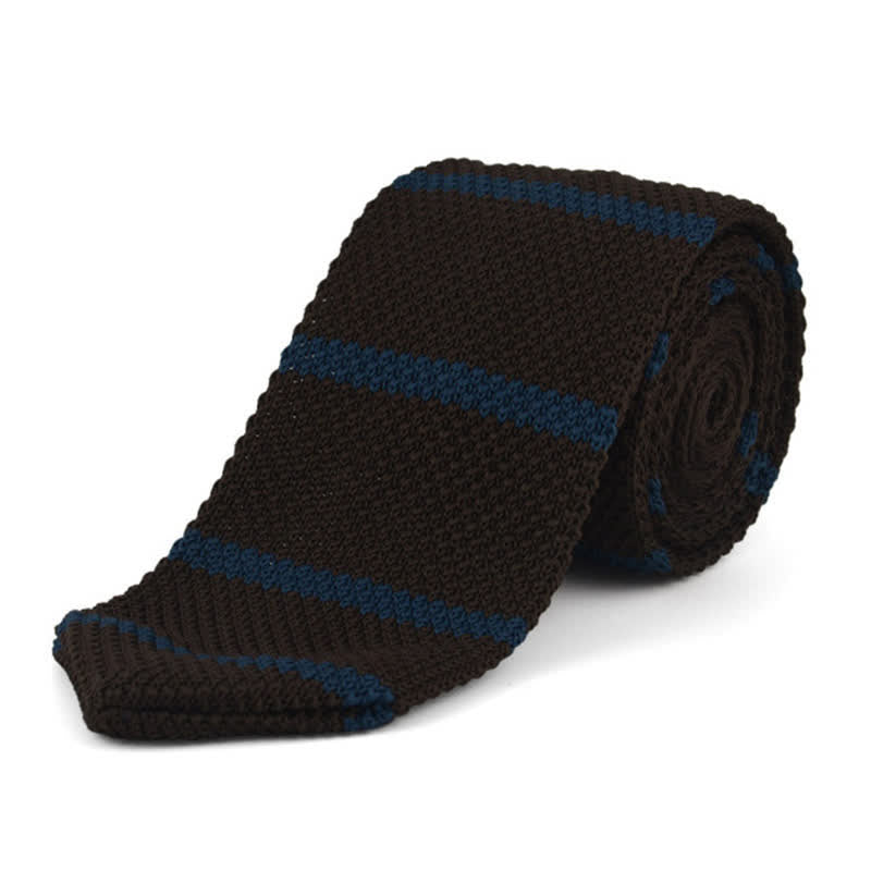 Männer gestrickte Krawatte mit horizontalen Streifen