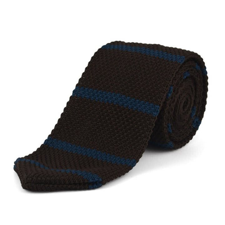 Männer gestrickte Krawatte mit horizontalen Streifen